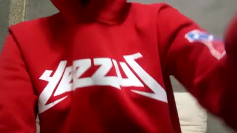 Angel online show from December 2024 09:01:01 PM