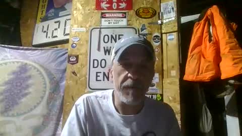 jdgiddy69 online show from April 2026 03:04:02 AM