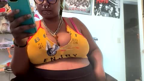 Snapshot of jdx00 chatting on November 2025 04:13:02 PM jdx00 online show from November 2025 04:13:02 PM