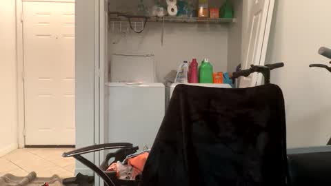 Snapshot of jdx00 chatting on November 2025 04:37:01 AM jdx00 online show from November 2025 04:37:01 AM