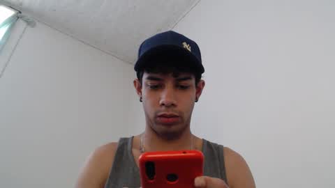 Snapshot of jeampier_sexy chatting on February 2025 10:39:01 PM jeampier_sexy online show from February 2025 10:39:01 PM