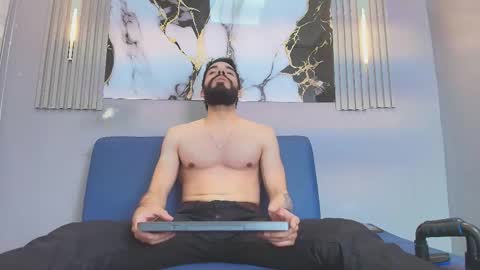 Snapshot of jean_lewis2 chatting on February 2026 01:34:01 PM JEAN online show from February 2026 01:34:01 PM