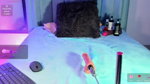 JEAN online show from March 2026 09:42:01 PM