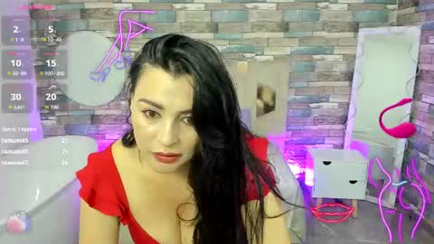 Snapshot of jeannette_tay chatting on June 2026 03:36:01 AM JEANNETTE online show from June 2026 03:36:01 AM