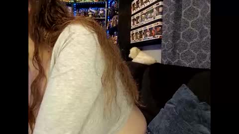 Snapshot of jeannie_69_andahalf chatting on April 2026 12:32:01 AM jeannie_69_andahalf online show from April 2026 12:32:01 AM