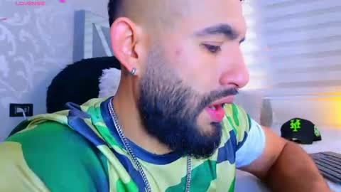 Snapshot of jeanpoolsex chatting on July 2026 01:18:02 PM jeanpoolsex online show from July 2026 01:18:02 PM