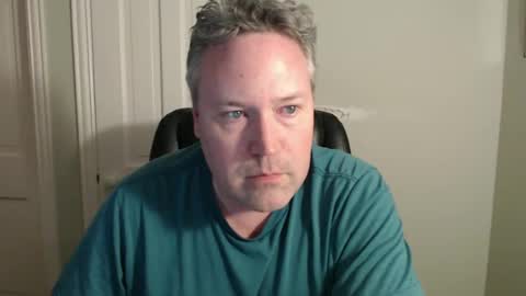 Snapshot of jeb5150 chatting on December 2024 04:57:01 AM JE online show from December 2024 04:57:01 AM