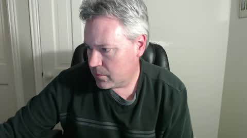 Snapshot of jeb5150 chatting on December 2024 05:03:01 AM JE online show from December 2024 05:03:01 AM