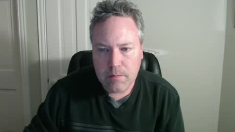 Snapshot of jeb5150 chatting on December 2024 04:04:02 AM JE online show from December 2024 04:04:02 AM