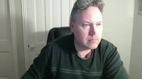 Snapshot of jeb5150 chatting on February 2025 05:41:01 AM JE online show from February 2025 05:41:01 AM