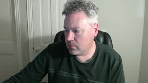 Snapshot of jeb5150 chatting on February 2025 04:11:01 AM JE online show from February 2025 04:11:01 AM