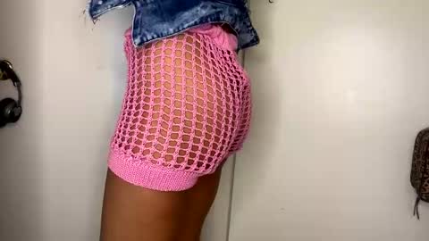 Snapshot of jeddahdolly chatting on January 2025 04:08:01 PM jeddahdolly online show from January 2025 04:08:01 PM