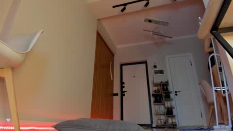 jee__son online show from December 2024 05:28:02 PM