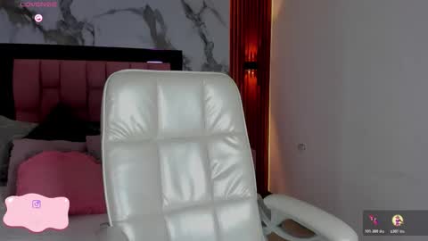 Snapshot of jeen_taylor chatting on October 2025 08:33:02 PM Jeen Taylor online show from October 2025 08:33:02 PM