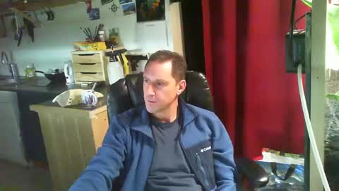 Snapshot of jef74700 chatting on December 2024 06:54:01 AM Jrme online show from December 2024 06:54:01 AM