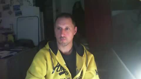 Snapshot of jef74700 chatting on February 2025 03:31:02 AM Jrme online show from February 2025 03:31:02 AM