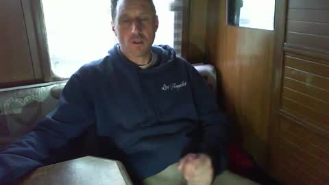 Snapshot of jef74700 chatting on May 2026 05:47:01 AM Jrme online show from May 2026 05:47:01 AM