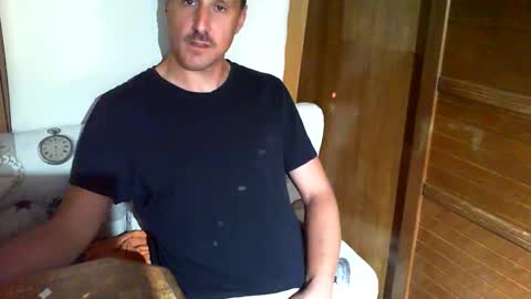 Snapshot of jef74700 chatting on May 2026 06:09:01 AM Jrme online show from May 2026 06:09:01 AM
