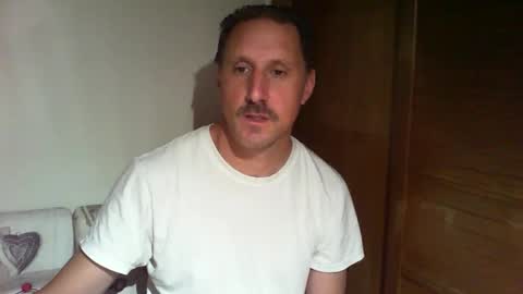 Snapshot of jef74700 chatting on May 2026 04:31:02 AM Jrme online show from May 2026 04:31:02 AM
