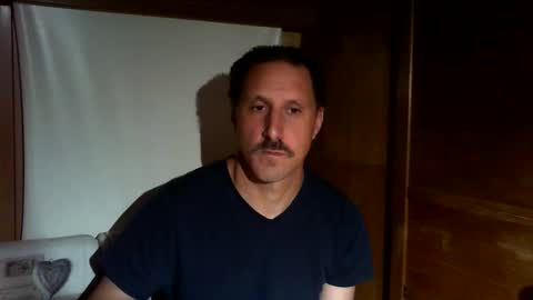 Snapshot of jef74700 chatting on June 2026 05:35:02 AM Jrme online show from June 2026 05:35:02 AM