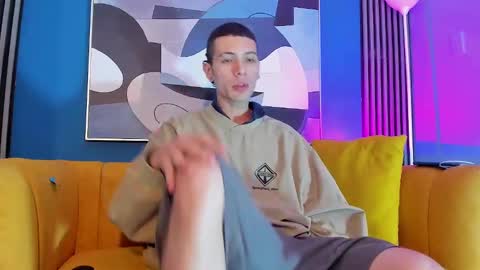 Jeff  online show from February 2025 04:04:01 AM