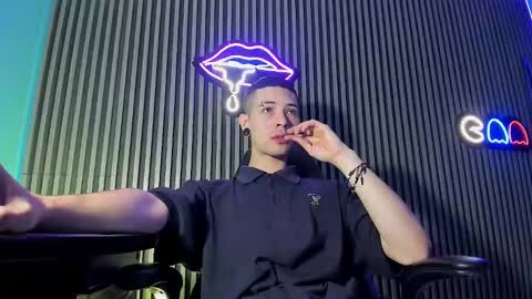 Jeff  online show from September 2025 12:32:02 PM