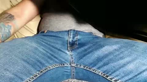 jeffersonel online show from February 2025 02:17:02 AM