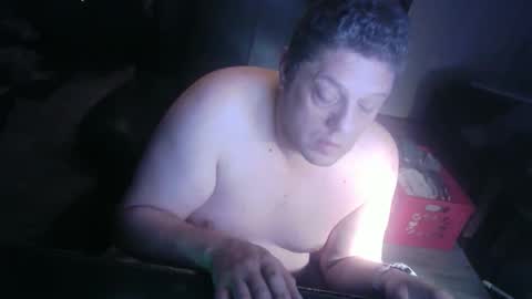 jellienekkie007 online show from September 2025 10:22:01 PM