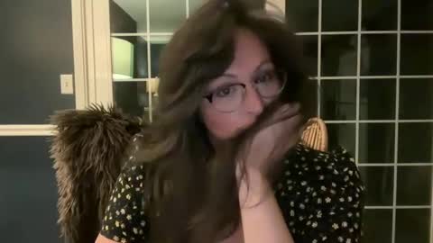 Jelli online show from September 2025 06:35:02 AM