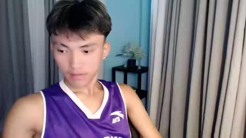 Snapshot of jemart_urnaughtboy chatting on April 2026 04:09:02 PM jemart_urnaughtboy online show from April 2026 04:09:02 PM