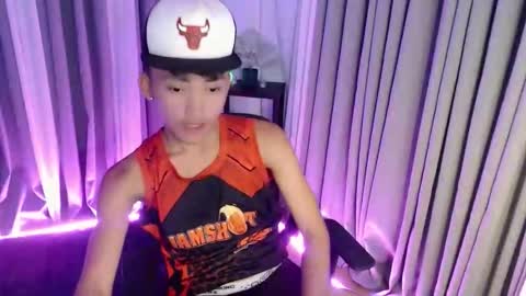 Snapshot of jemart_urnaughtboy chatting on April 2026 03:38:02 PM jemart_urnaughtboy online show from April 2026 03:38:02 PM
