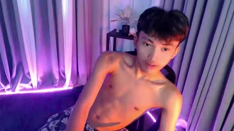 Snapshot of jemart_urnaughtboy chatting on May 2026 07:04:01 AM jemart_urnaughtboy online show from May 2026 07:04:01 AM