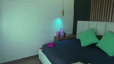 Jena  online show from September 2025 02:27:01 AM