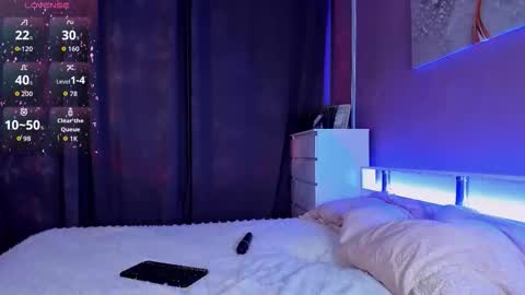   MY NEW ACC -  Jenice lovett    online show from October 2025 05:58:02 PM