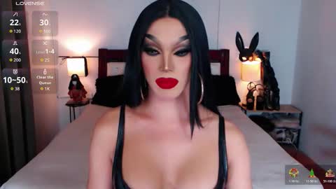 Queen Jenifer online show from December 2025 07:50:02 AM