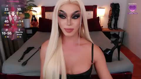 Snapshot of jenifers_body chatting on July 2026 10:39:01 AM Queen Jenifer online show from July 2026 10:39:01 AM