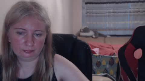 JenisAndPeter online show from June 2026 06:07:01 PM