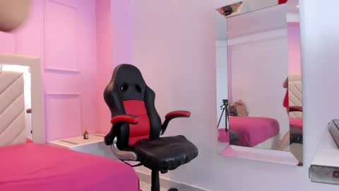 Snapshot of jenna_alarcon chatting on April 2026 07:58:02 PM JENNA online show from April 2026 07:58:02 PM