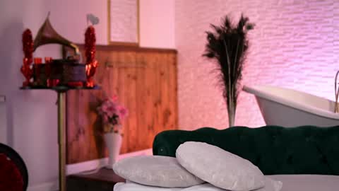 jenna_day online show from April 2026 06:38:01 AM