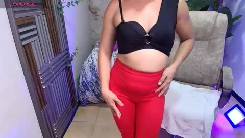 Valentina online show from September 2025 08:00:02 PM