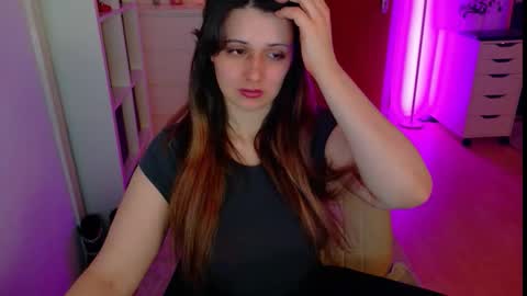 jennasxy19 online show from November 2025 06:09:02 PM