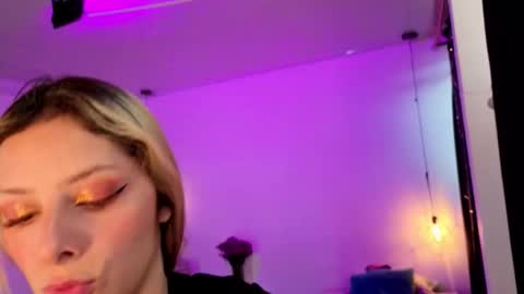 Snapshot of jennaa_cooper chatting on November 2025 06:18:02 PM jennaa_cooper online show from November 2025 06:18:02 PM