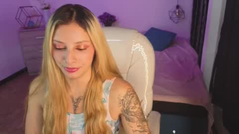 Snapshot of jennaa_cooper chatting on November 2025 10:53:02 PM jennaa_cooper online show from November 2025 10:53:02 PM