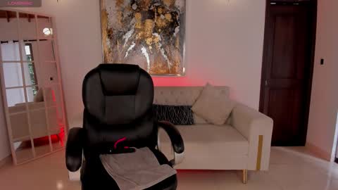 Jenna Olson  online show from February 2026 06:40:02 PM