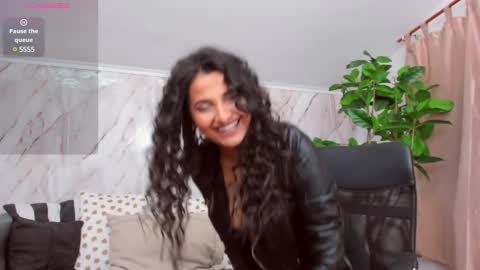 Snapshot of jennaprice chatting on December 2024 02:31:02 PM JennaPrice online show from December 2024 02:31:02 PM