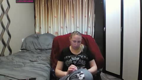 JenniDeep online show from February 2026 10:32:02 PM