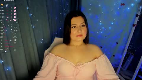 Jennie online show from November 2025 07:58:01 PM