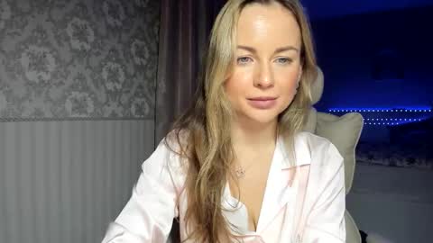 Jennifer online show from March 2026 12:01:01 AM