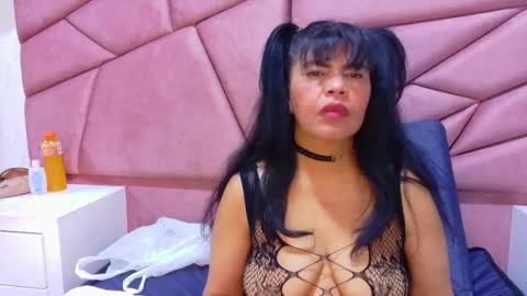 Jennifer online show from March 2026 01:33:02 AM