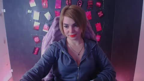 Jennifer online show from February 2026 12:49:01 PM